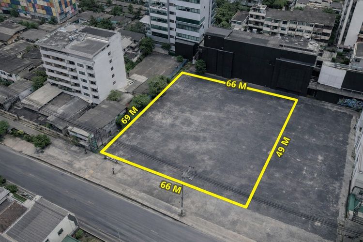 ขายด่วน ที่ดินลาดพร้าวแปลงใหญ่ ลาดพร้าว ผังเมืองสีเหลือง ทำโครงการได้ ใกล้ MRT มหาดไทย