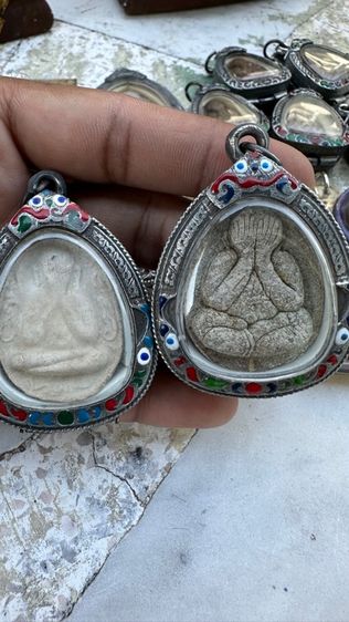 ปล่อยพระค่ะ