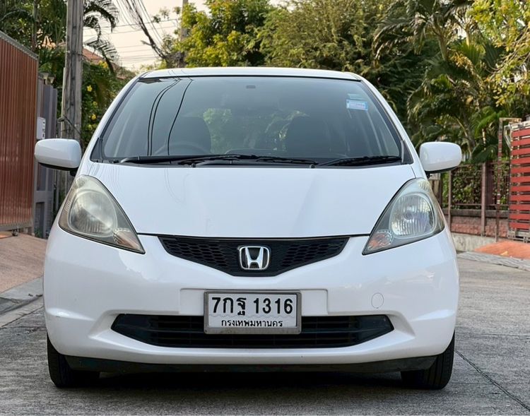 Honda Jazz 2009 1.5 S i-VTEC Sedan เบนซิน ไม่ติดแก๊ส เกียร์อัตโนมัติ ขาว รูปที่ 3