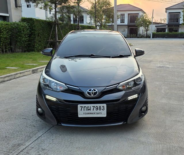 Toyota Yaris 2018 1.2 G Sedan เบนซิน ไม่ติดแก๊ส เกียร์อัตโนมัติ เทา