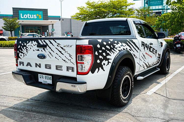 Ford Ranger 2017 2.2 XL Pickup ดีเซล ไม่ติดแก๊ส เกียร์ธรรมดา ขาว รูปที่ 4