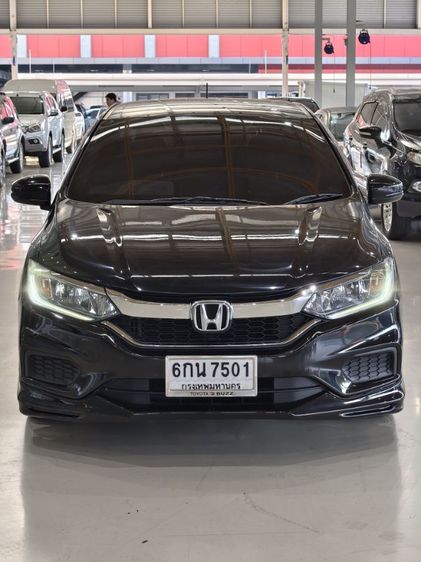 Honda City 2017 1.5 S Sedan เบนซิน ไม่ติดแก๊ส เกียร์ธรรมดา ดำ รูปที่ 2