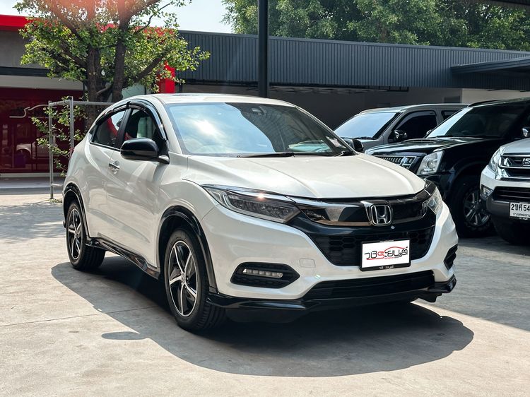Honda HR-V 2019 1.8 RS Utility-car เบนซิน เกียร์อัตโนมัติ ขาว รูปที่ 3