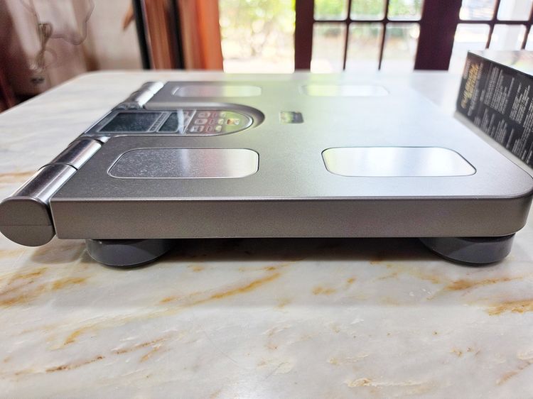ขายเครื่องชั่งน้ำหนักอัจฉริยะ OMRON HBF-514C รุ่นท๊อป ตรวจวัดค่าสำคัญได้ทั่วร่างกาย อ่านค่าแม่นยำ เกรดโรงพยาบาลใช้ ซื้อมาเกือบหมื่น ขายถูก รูปที่ 5