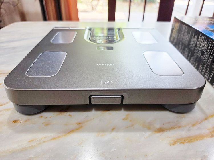 ขายเครื่องชั่งน้ำหนักอัจฉริยะ OMRON HBF-514C รุ่นท๊อป ตรวจวัดค่าสำคัญได้ทั่วร่างกาย อ่านค่าแม่นยำ เกรดโรงพยาบาลใช้ ซื้อมาเกือบหมื่น ขายถูก รูปที่ 4