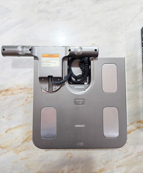 ขายเครื่องชั่งน้ำหนักอัจฉริยะ OMRON HBF-514C รุ่นท๊อป ตรวจวัดค่าสำคัญได้ทั่วร่างกาย อ่านค่าแม่นยำ เกรดโรงพยาบาลใช้ ซื้อมาเกือบหมื่น ขายถูก รูปที่ 3