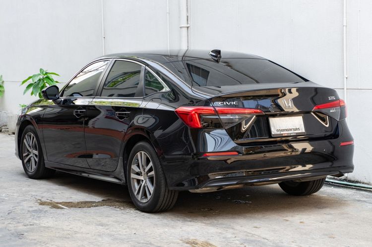 Honda Civic 2022 1.5 EL+ Sedan เบนซิน ไม่ติดแก๊ส เกียร์อัตโนมัติ ดำ รูปที่ 3