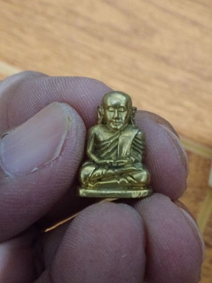 เหมาพระหลวงพ่อเงิน วัดบางคลาน จ.พิจิตร ยกชุด 11 องค์ สภาพคัดสวย ตอกโค้ด พร้อมกล่องเดิม รูปที่ 7