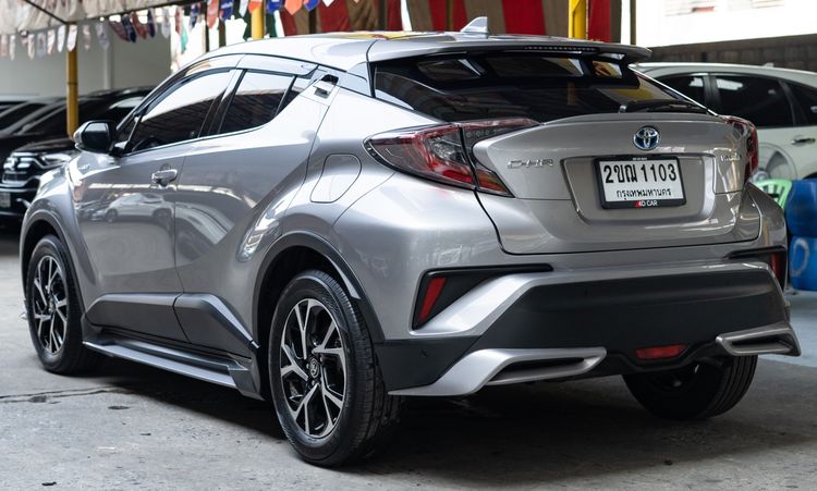 Toyota C-HR 2021 1.8 HV Hi Utility-car ไฮบริด ไม่ติดแก๊ส เกียร์อัตโนมัติ เทา รูปที่ 3