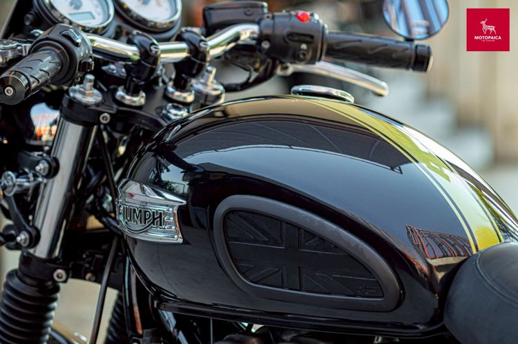 Triumph Thruxton900 ปี2016 สีดำ วิ่ง33,000Km. โช๊คหลังYSS รูปที่ 13
