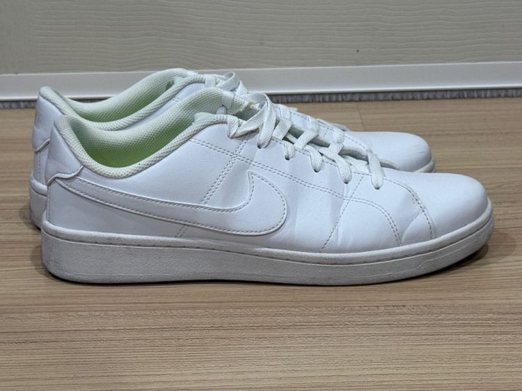 รองเท้า Nike รูปที่ 2