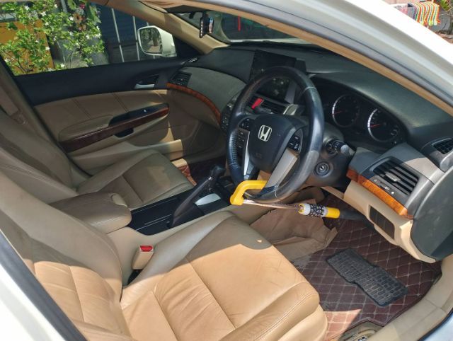 Honda Accord 2012 2.0 E Sedan เบนซิน เกียร์อัตโนมัติ ขาว รูปที่ 3