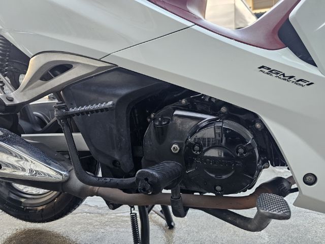 Honda Wave125i ปี2018สตาร์ทมือล้อแม็คกุญแจ2ดอกสภาพพร้อมใชเจ้าของขายเอง รูปที่ 6