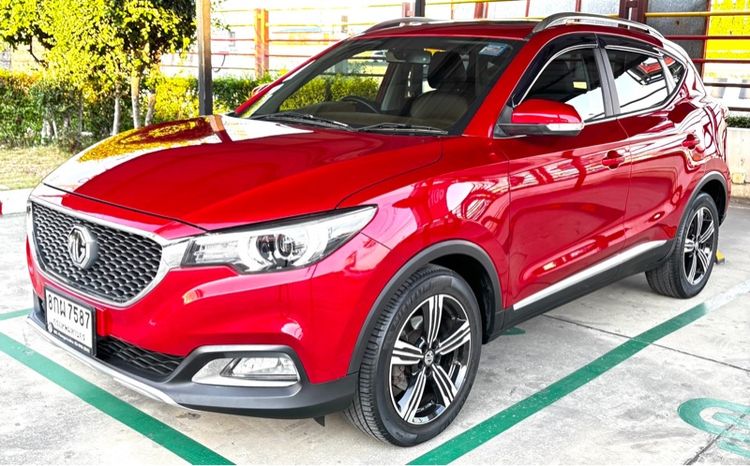 MG ZS 2019 1.5X+ Sunroof Van เบนซิน ไม่ติดแก๊ส เกียร์อัตโนมัติ แดง รูปที่ 3
