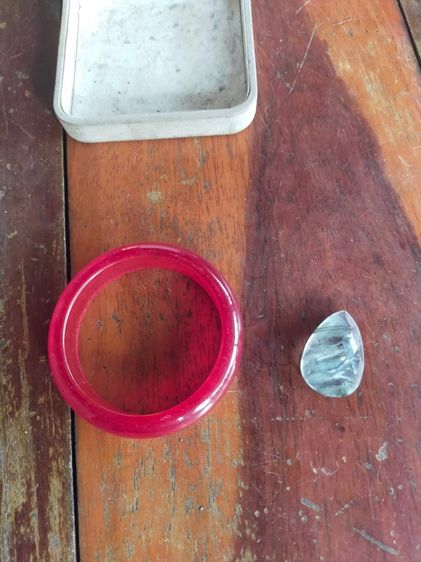 กำไลหยกแดงพร้อมจี้หินควอท รูปที่ 5