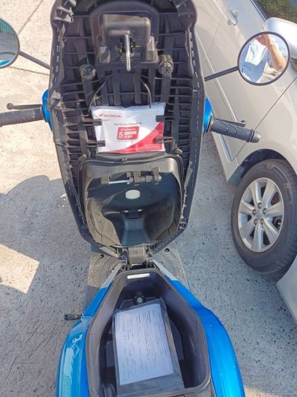 2025 Honda Scoop ตัว TOP รุ่น Club12 สี น้ำเงิน-เทา ยังไม่ได้ใช้งานเลย เลขไมล์ 6 กม. รถอยู่ถนนมิตรสัมพันธ์ อ่างศิลา-บางแสน รูปที่ 4