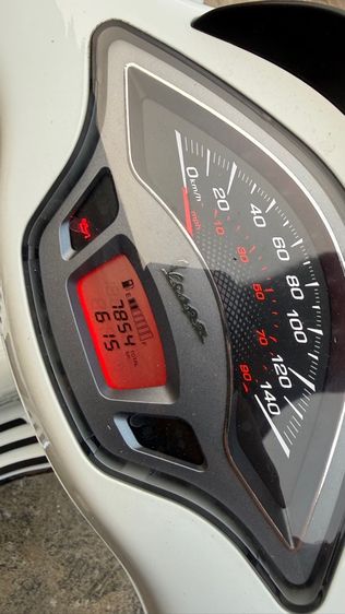 ขาย Vespa sprint 150 iget ปี 22 รูปที่ 4