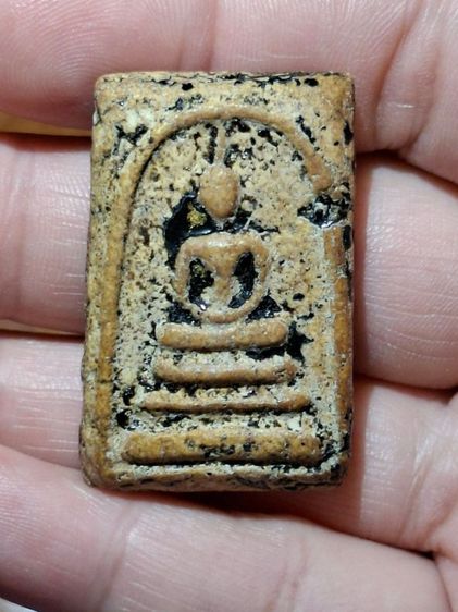 พระสมเด็จวัดระฆังพิมพ์เจดีย์