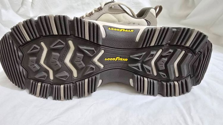 Skechers รุ่นในตระกูล D'Lites หรือกลุ่ม Heritage Trail รูปที่ 5