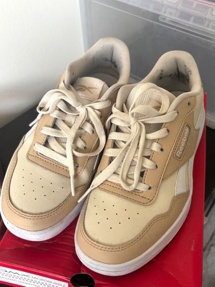 รองเท้าเทนนิสreebokเเท้