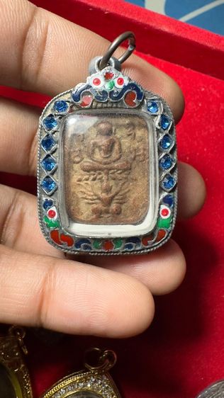 ปล่อยพระค่ะ