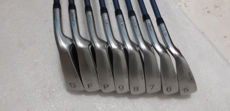 ม้กอล์ฟครบชุดพร้อมถุง -Mizuno รูปที่ 6