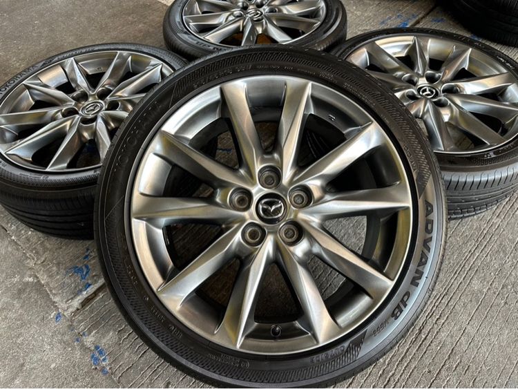 Mazda 3. ขอบ 18 นิ้ว Top (สี Hyper )🔥