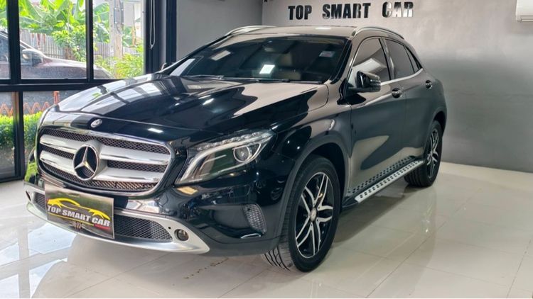 Mercedes-Benz CLA-Class 2016 CLA200 Utility-car เบนซิน ไม่ติดแก๊ส เกียร์อัตโนมัติ ดำ