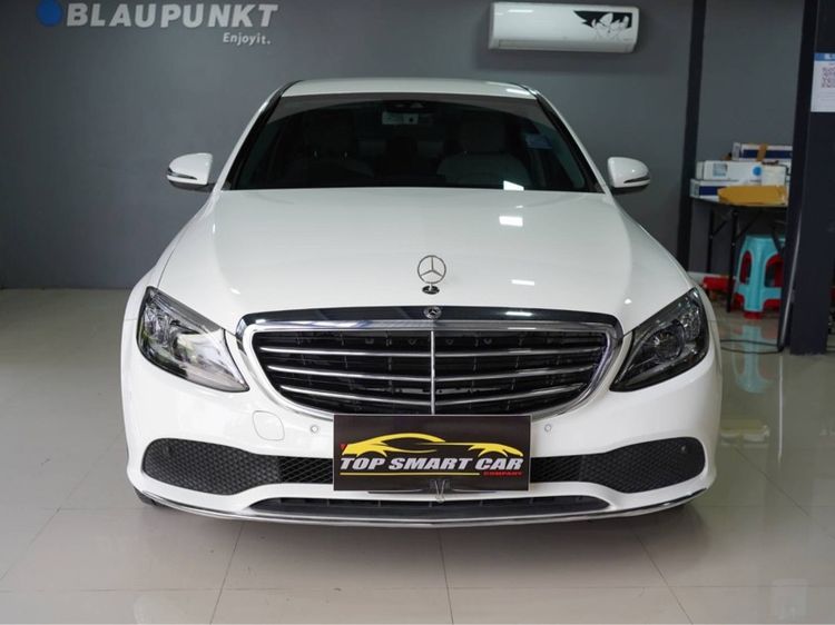 Mercedes-Benz C-Class 2018 C220 Sedan ดีเซล ไม่ติดแก๊ส เกียร์อัตโนมัติ ขาว รูปที่ 2