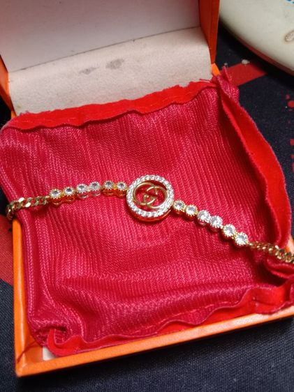 สร้อยข้อมือ กุ๊จชี่