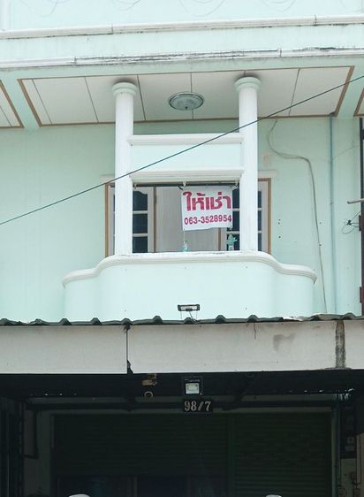 ให้เช่าอาคารพาณิชย์ 2 ชั้น 2 ห้องนอน 2 ห้องน้ำ (เข้า-ออก สะดวกมีที่จอดรถ)