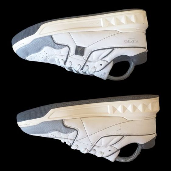 Valentino Sneakers 40 25cm  รูปที่ 3