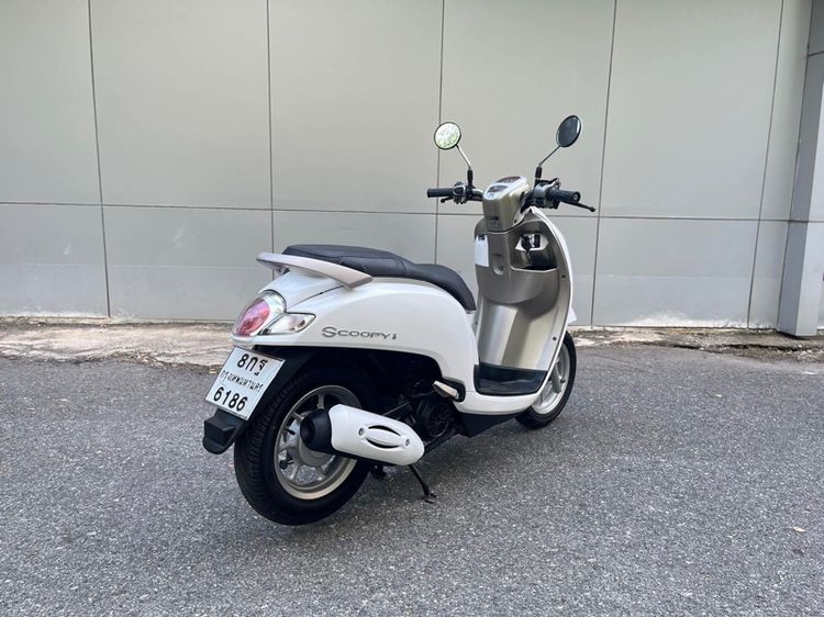 Honda รุ่น Scoopy i 110cc ปี 2018 สตาร์ทมือ  รูปที่ 4