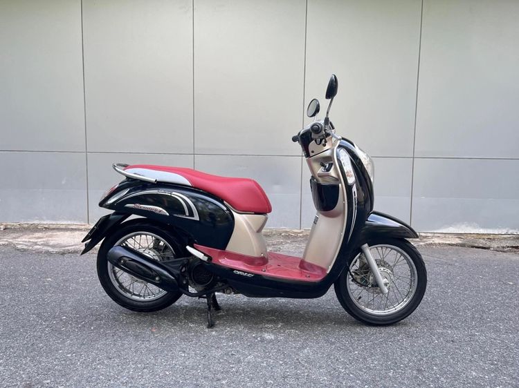Honda รุ่น Scoopy i 110cc ปี 2016 สตาร์ทมือ  รูปที่ 4