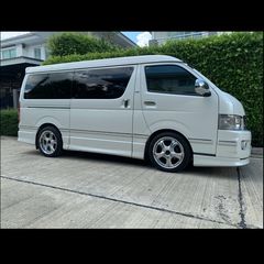 Toyota Ventury