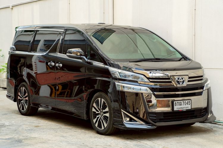 Toyota Vellfire 2018 2.5 Van เบนซิน ไม่ติดแก๊ส เกียร์อัตโนมัติ ดำ
