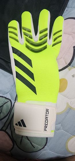 ถุงมือผู้รักษาประตู  รูปที่ 5