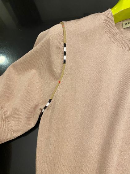 เบอร์เบอรึ่(ติดจองค่ะ) เสื้อแขนสั้น สภาพใหม่เอี่ยม รูปที่ 5