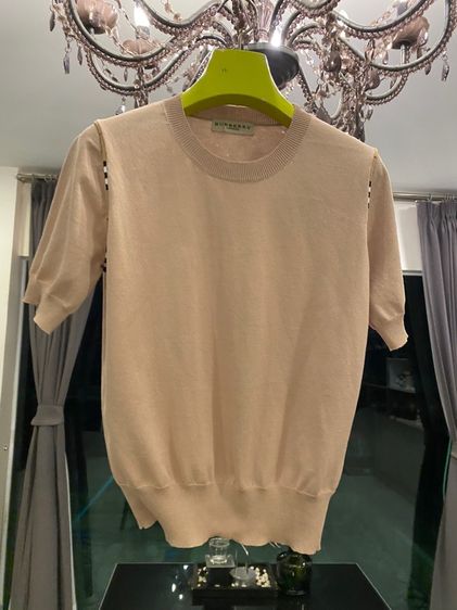 เบอร์เบอรึ่(ติดจองค่ะ) เสื้อแขนสั้น สภาพใหม่เอี่ยม รูปที่ 3