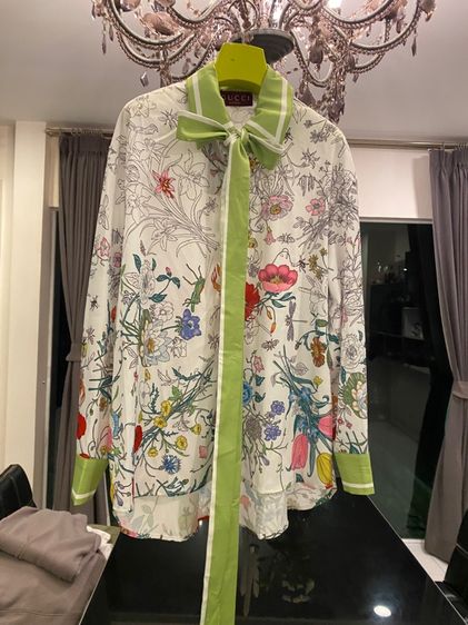กุชชี่ เสื้อเชิ้ต แขนยาว สภาพใหม่เอี่ยม  รูปที่ 3