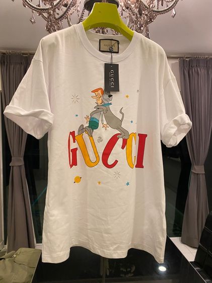 กุชชี่ เสื้อแขนสั้น สภาพใหม่เอี่ยม
