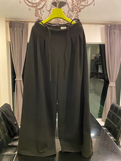 ชาแนล กางเกงทรงสวย สภาพใหม่เอี่ยม รูปที่ 2