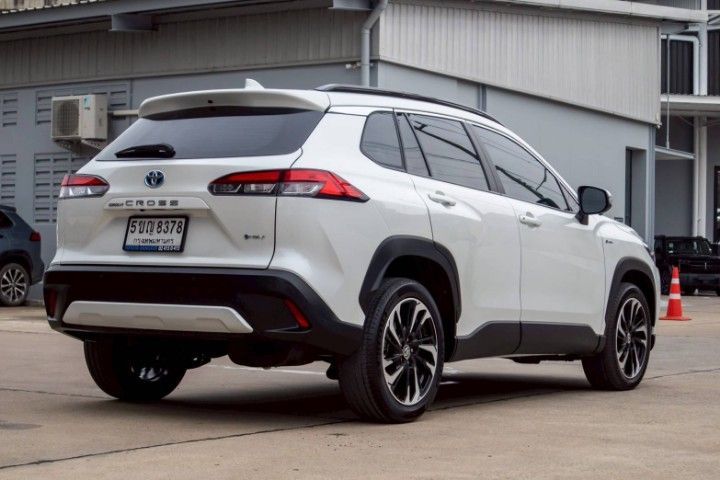 Toyota Corolla Cross 2024 1.8 HEV Premium Luxury Utility-car ไฮบริด ไม่ติดแก๊ส เกียร์อัตโนมัติ ขาว รูปที่ 4