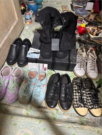 รองเท้าผู้หญิงแบรนด์แท้100 มือ2