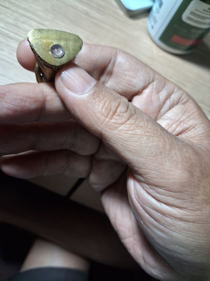 พระกริ่งหลวงปู่ทิมวัดละหารไล่ไม่ทราบรุ่นไม่ทราบ พ.ศ. รูปที่ 3