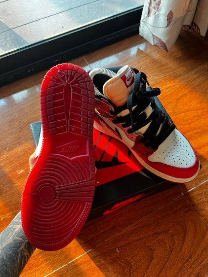 Nike Air Jordan1 Retro High Spider-Man  รูปที่ 2