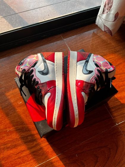Nike Air Jordan1 Retro High Spider-Man  รูปที่ 3