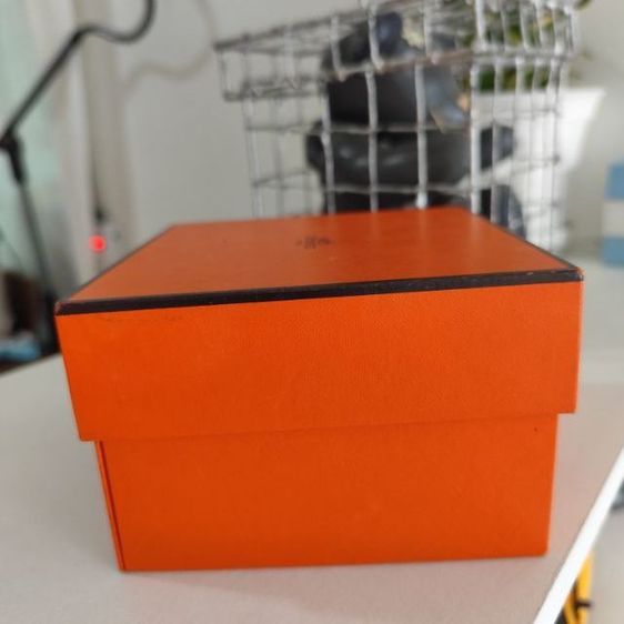 กล่องใส่นาฬิกา hermes มือสองตามสภาพเก่าเก็บขอคนรับได้ รูปที่ 6