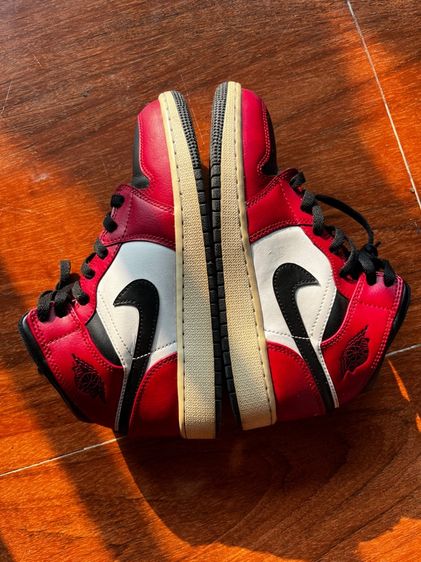 Nike Air Jordan1 Low Chicago รูปที่ 2