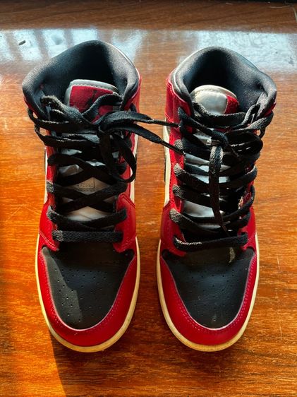Nike Air Jordan1 Low Chicago รูปที่ 4